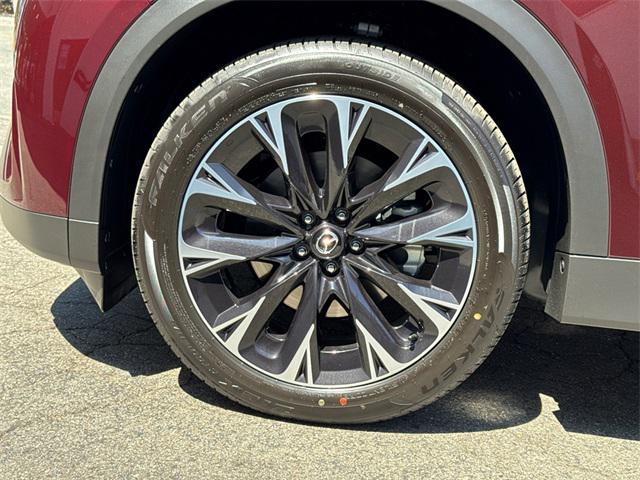 new 2025 Mazda CX-90 PHEV car, priced at $56,735