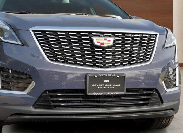 new 2025 Cadillac XT5 car, priced at $45,640