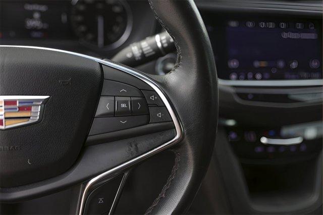 used 2022 Cadillac XT5 car, priced at $23,998
