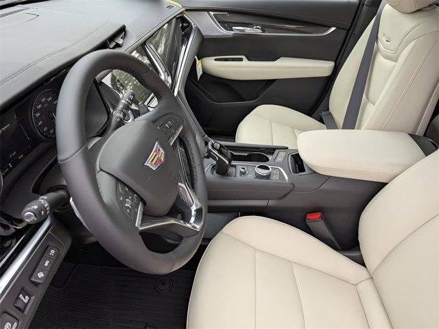 new 2025 Cadillac XT6 car, priced at $69,759