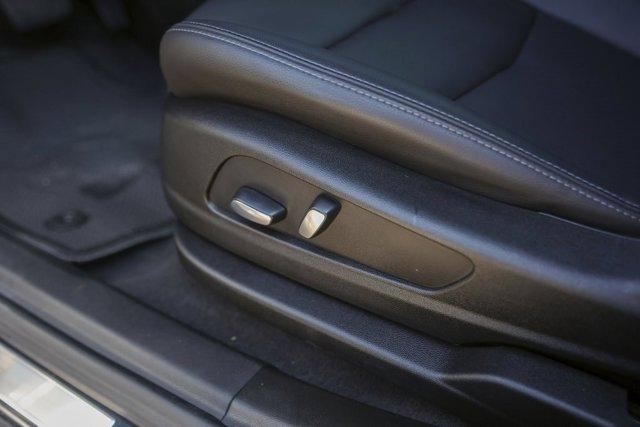 used 2023 Cadillac XT6 car, priced at $33,079