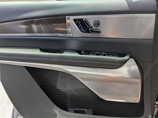 new 2026 Cadillac VISTIQ car