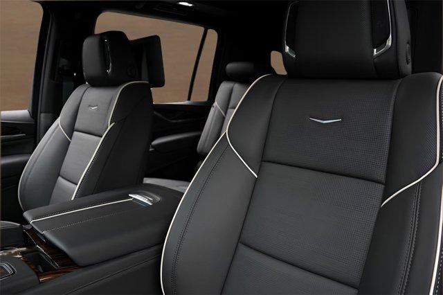 new 2024 Cadillac Escalade ESV car, priced at $102,060