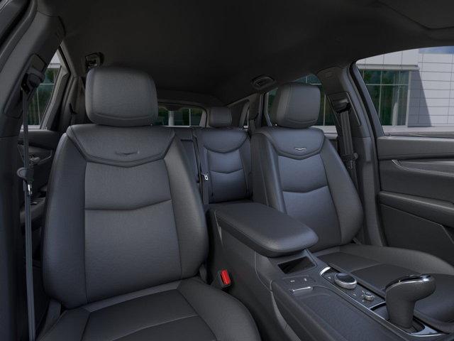 new 2025 Cadillac XT5 car, priced at $45,640