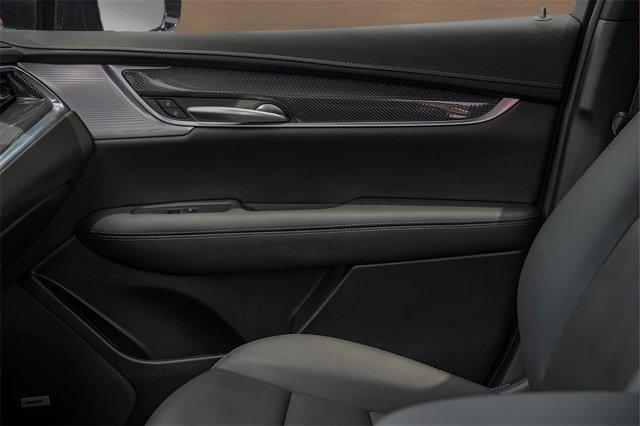 used 2024 Cadillac XT5 car, priced at $48,670