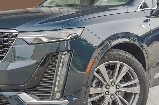 new 2025 Cadillac XT6 car, priced at $58,665