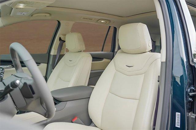 new 2025 Cadillac XT6 car, priced at $58,665