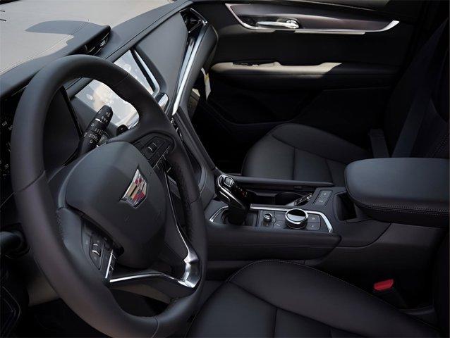new 2025 Cadillac XT6 car, priced at $43,690