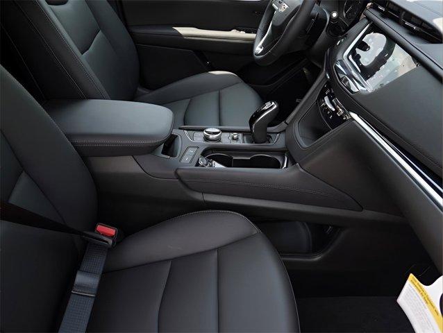 new 2025 Cadillac XT6 car, priced at $43,690