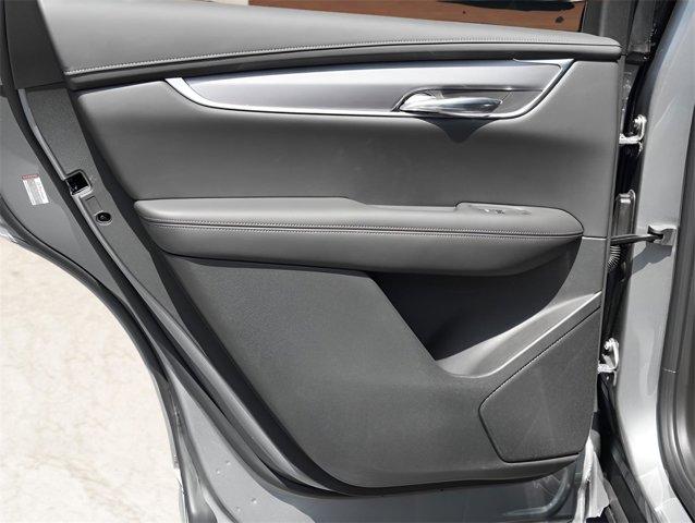 new 2025 Cadillac XT6 car, priced at $43,690