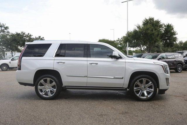 used 2020 Cadillac Escalade car, priced at $43,998