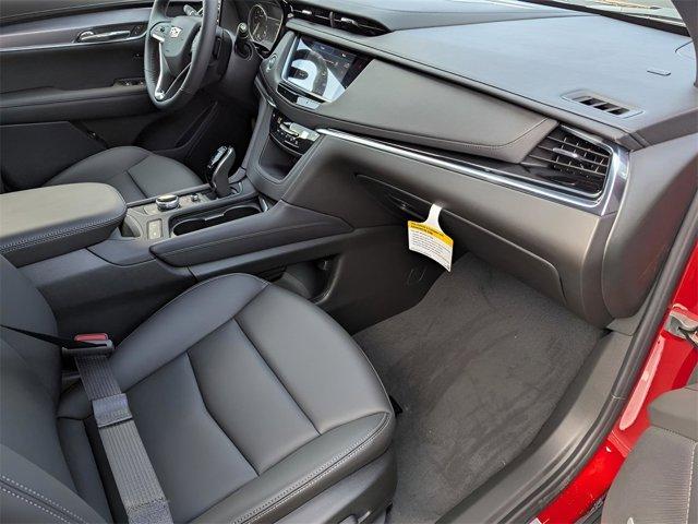 new 2025 Cadillac XT6 car, priced at $44,915