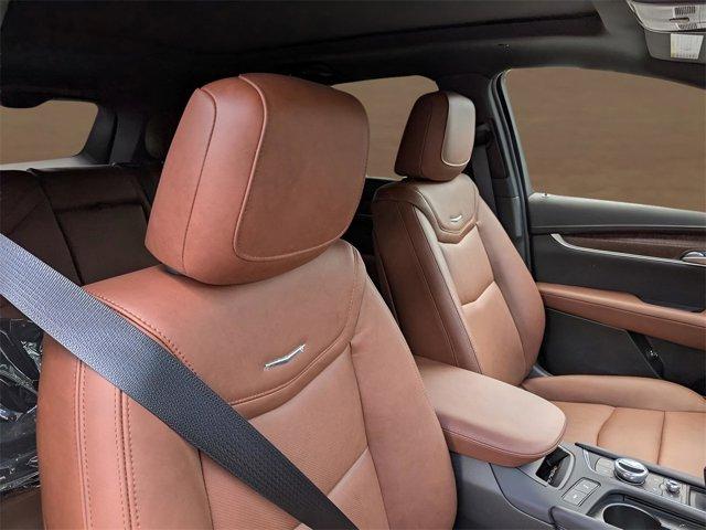 new 2025 Cadillac XT5 car, priced at $65,209