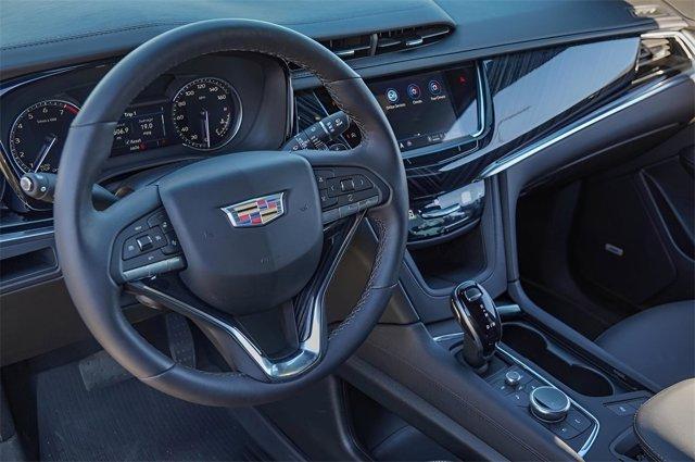 new 2025 Cadillac XT6 car, priced at $52,265