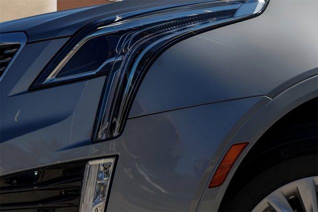 new 2025 Cadillac XT5 car, priced at $39,015