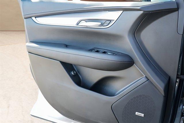 new 2025 Cadillac XT5 car, priced at $39,015