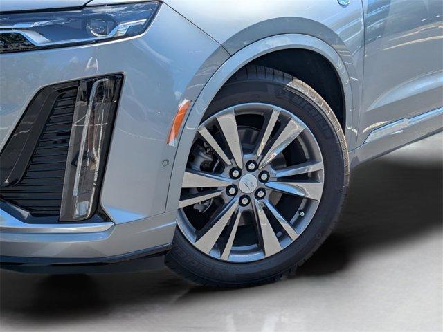 new 2025 Cadillac XT6 car, priced at $62,064