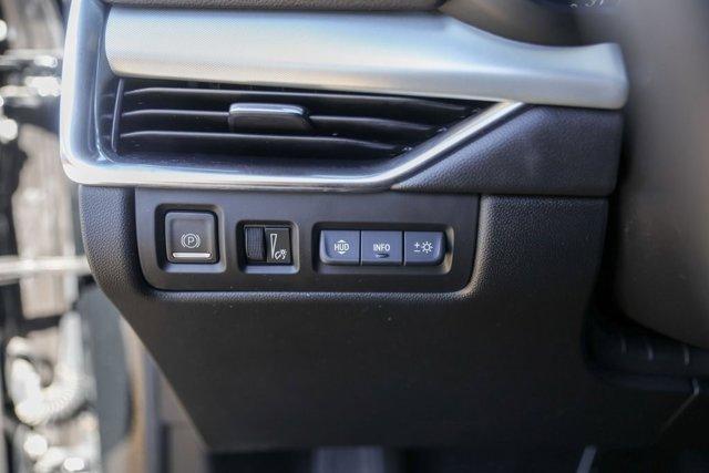 used 2023 Cadillac XT4 car, priced at $29,998