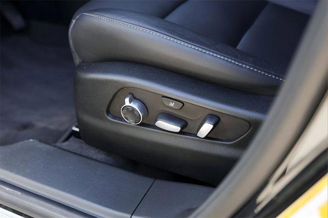 used 2023 Cadillac XT4 car, priced at $29,998