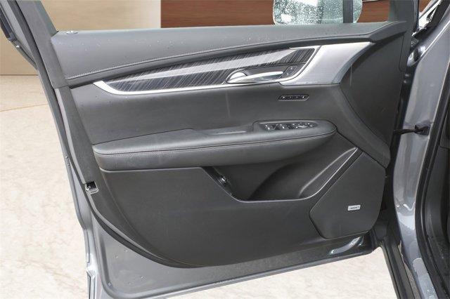 used 2022 Cadillac XT6 car, priced at $39,250