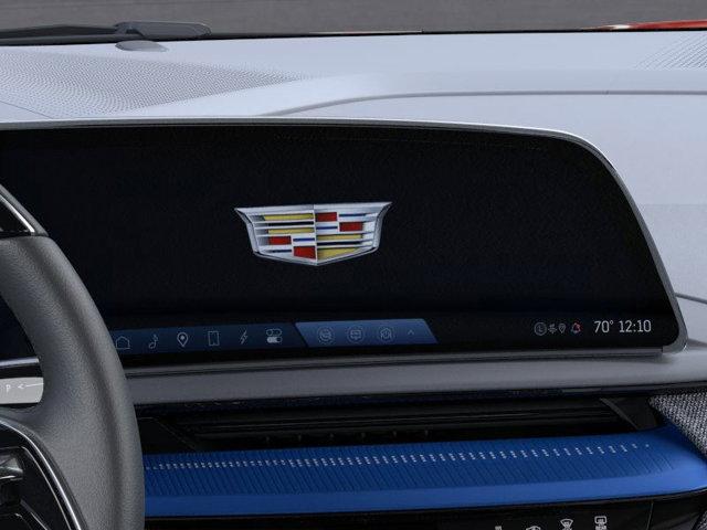 new 2025 Cadillac OPTIQ car, priced at $61,870