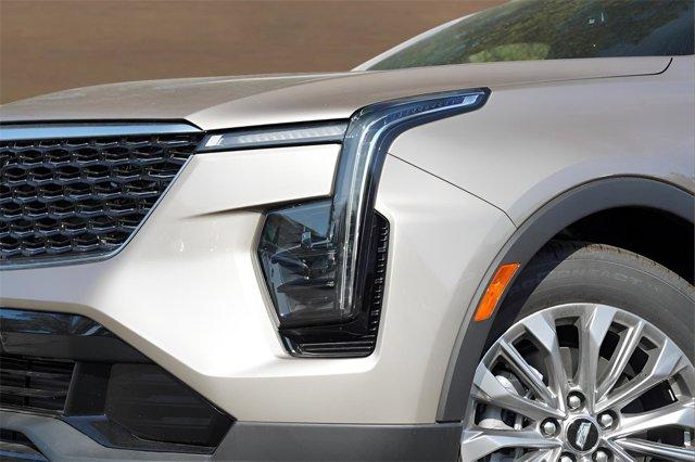 new 2025 Cadillac XT4 car, priced at $41,615