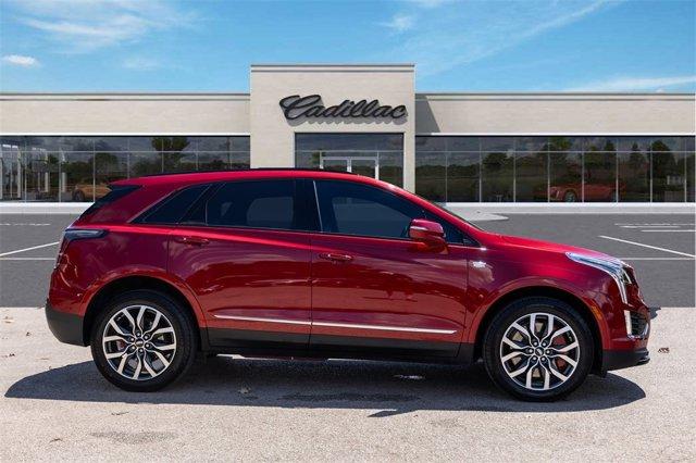 used 2023 Cadillac XT5 car, priced at $43,522