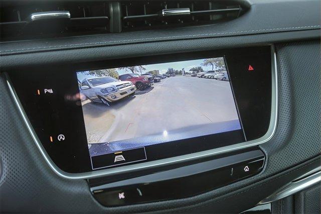 used 2023 Cadillac XT5 car, priced at $30,213