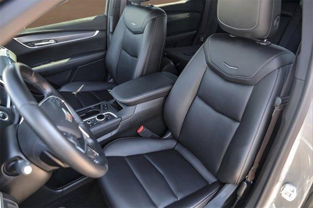 used 2021 Cadillac XT5 car, priced at $25,193