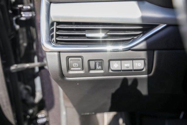 used 2023 Cadillac XT4 car, priced at $31,998