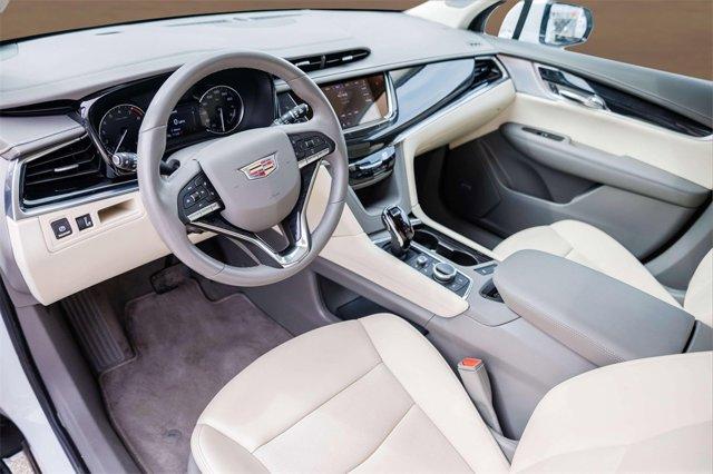 used 2024 Cadillac XT6 car, priced at $53,935