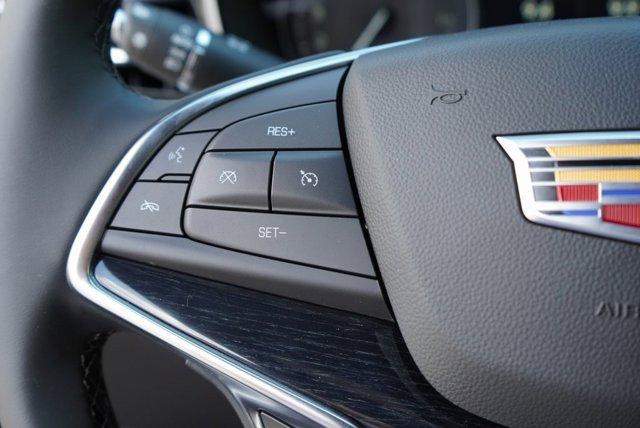 new 2025 Cadillac XT5 car, priced at $59,560