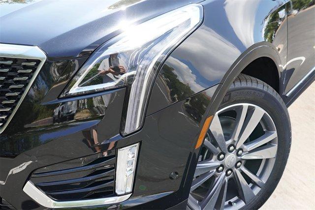 new 2025 Cadillac XT5 car, priced at $59,560