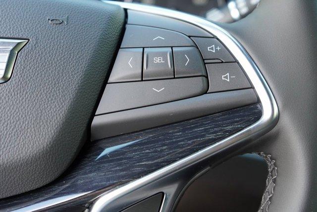 new 2025 Cadillac XT5 car, priced at $59,560