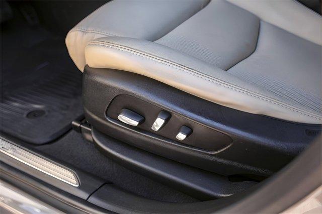 used 2017 Cadillac XT5 car, priced at $17,998