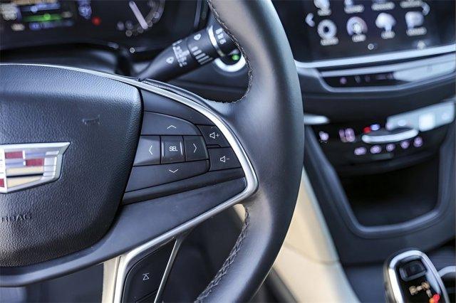 used 2017 Cadillac XT5 car, priced at $17,998