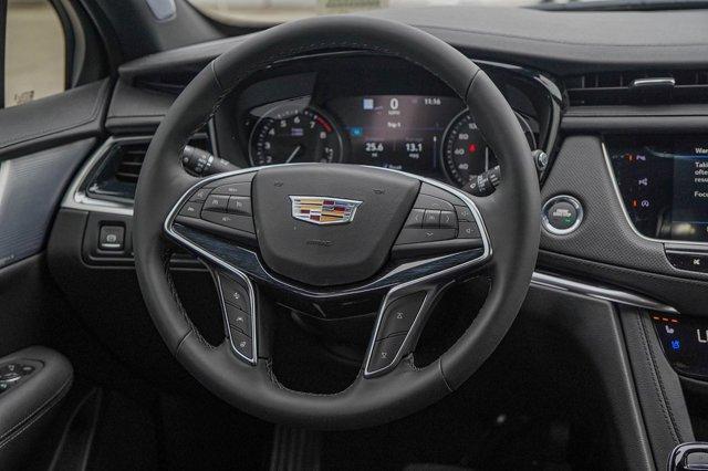 new 2025 Cadillac XT5 car, priced at $58,260