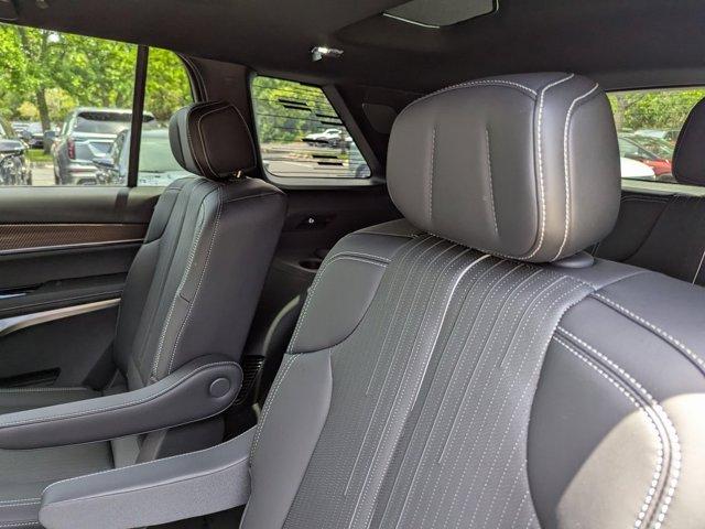 new 2026 Cadillac VISTIQ car