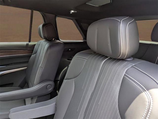 new 2026 Cadillac VISTIQ car