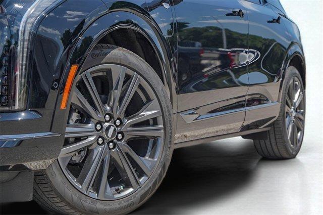 new 2025 Cadillac OPTIQ car, priced at $59,820
