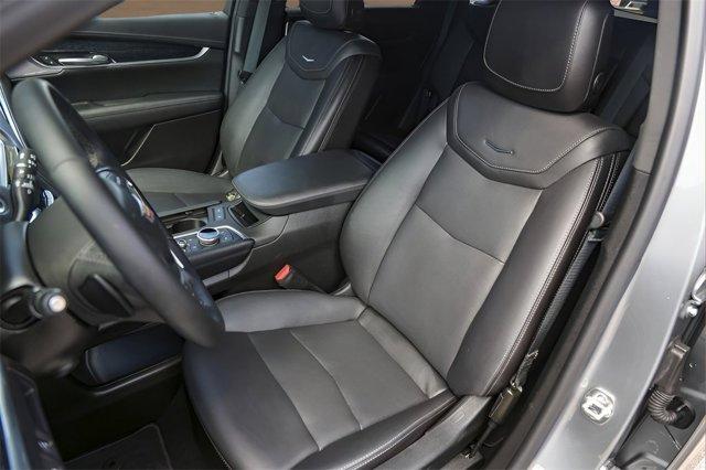 used 2025 Cadillac XT5 car, priced at $44,488