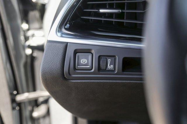 used 2025 Cadillac XT6 car, priced at $44,288