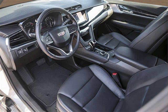 used 2025 Cadillac XT6 car, priced at $44,288