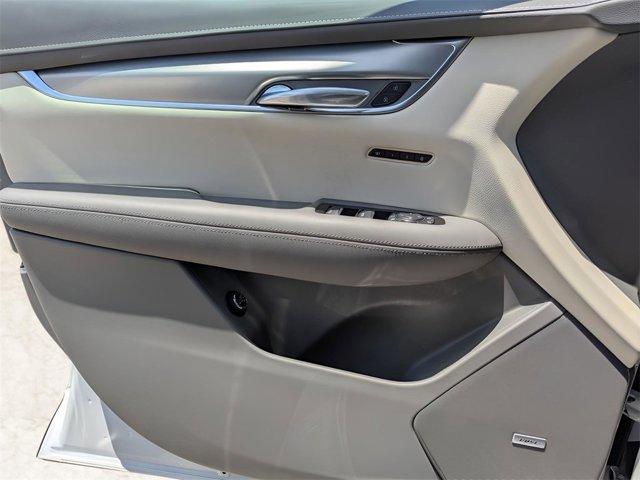 used 2022 Cadillac XT5 car, priced at $32,998