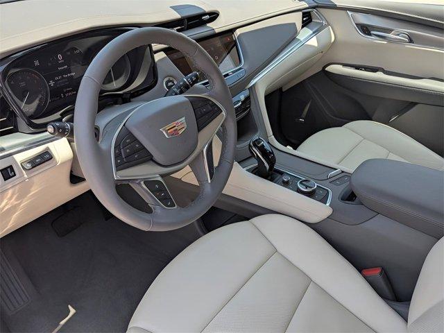 used 2022 Cadillac XT5 car, priced at $32,998