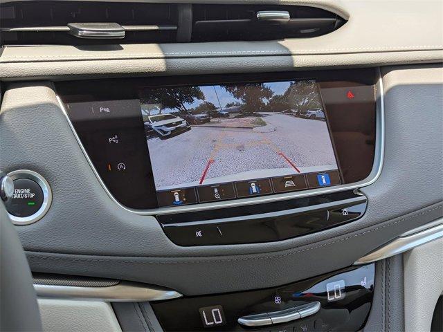 used 2022 Cadillac XT5 car, priced at $32,998