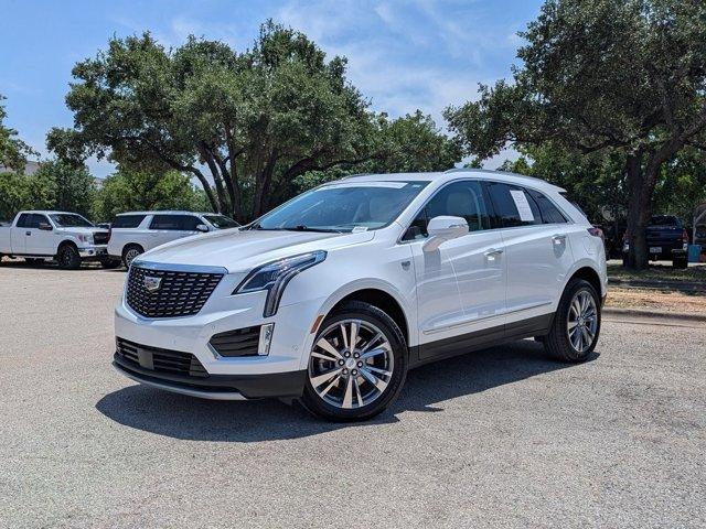 used 2022 Cadillac XT5 car, priced at $32,998