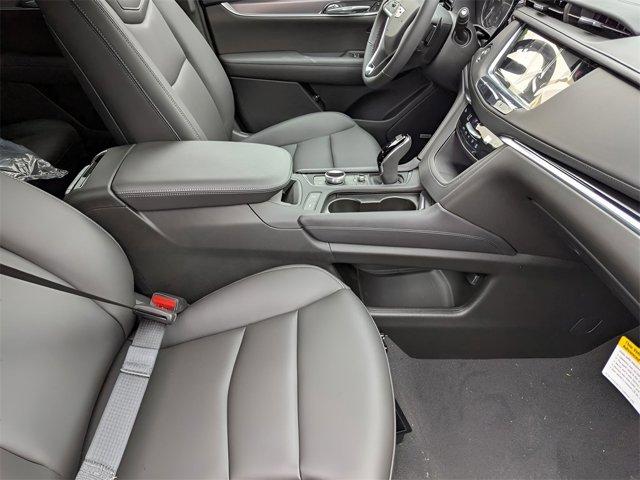 new 2025 Cadillac XT6 car, priced at $51,915