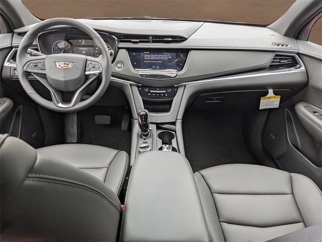 new 2025 Cadillac XT6 car, priced at $51,915