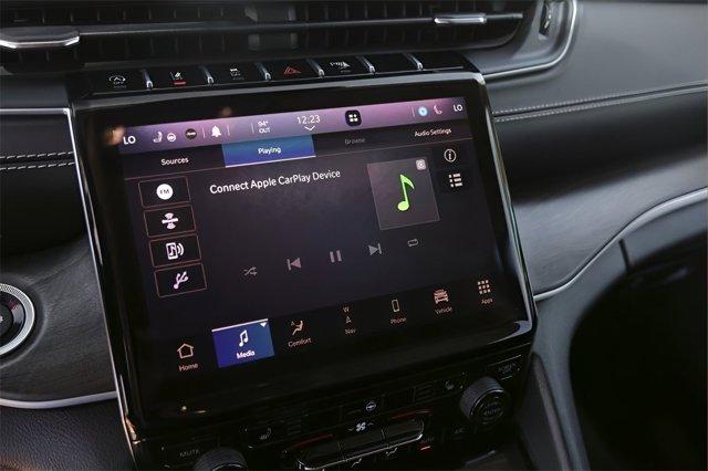 used 2021 Jeep Grand Cherokee L car, priced at $29,998